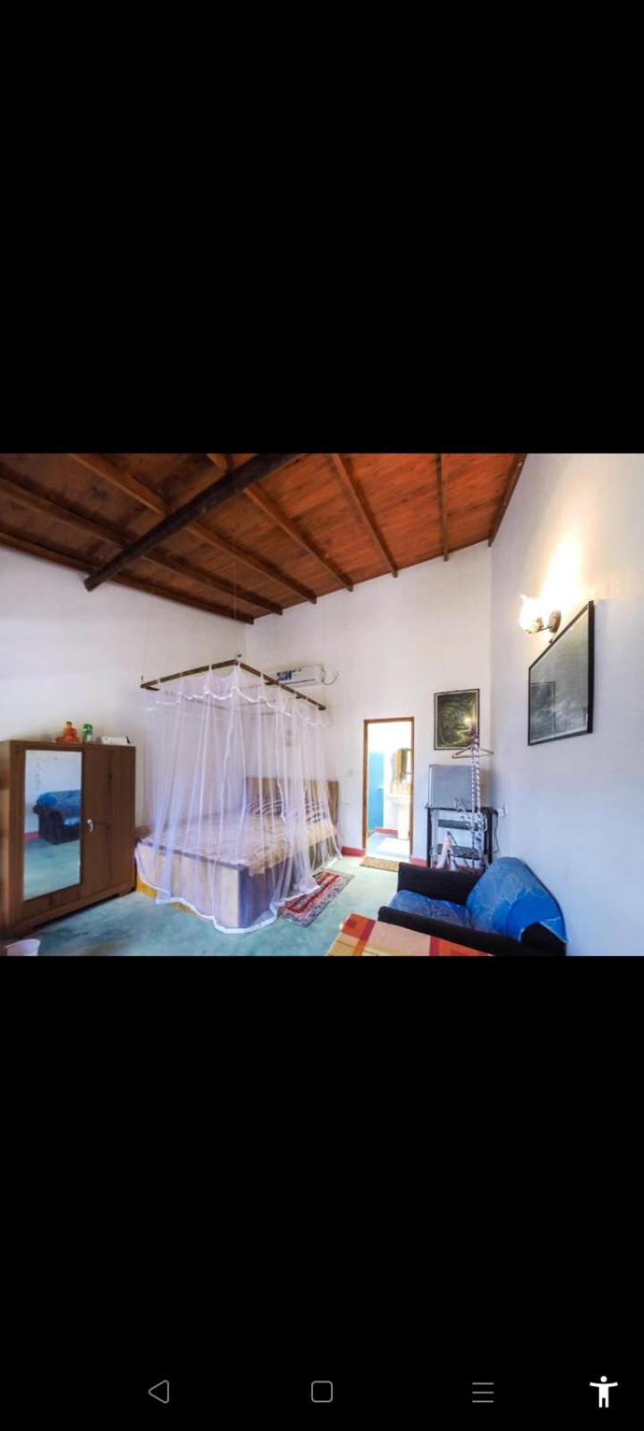 Hotel Hilltop Bungalow à Mirissa Extérieur photo